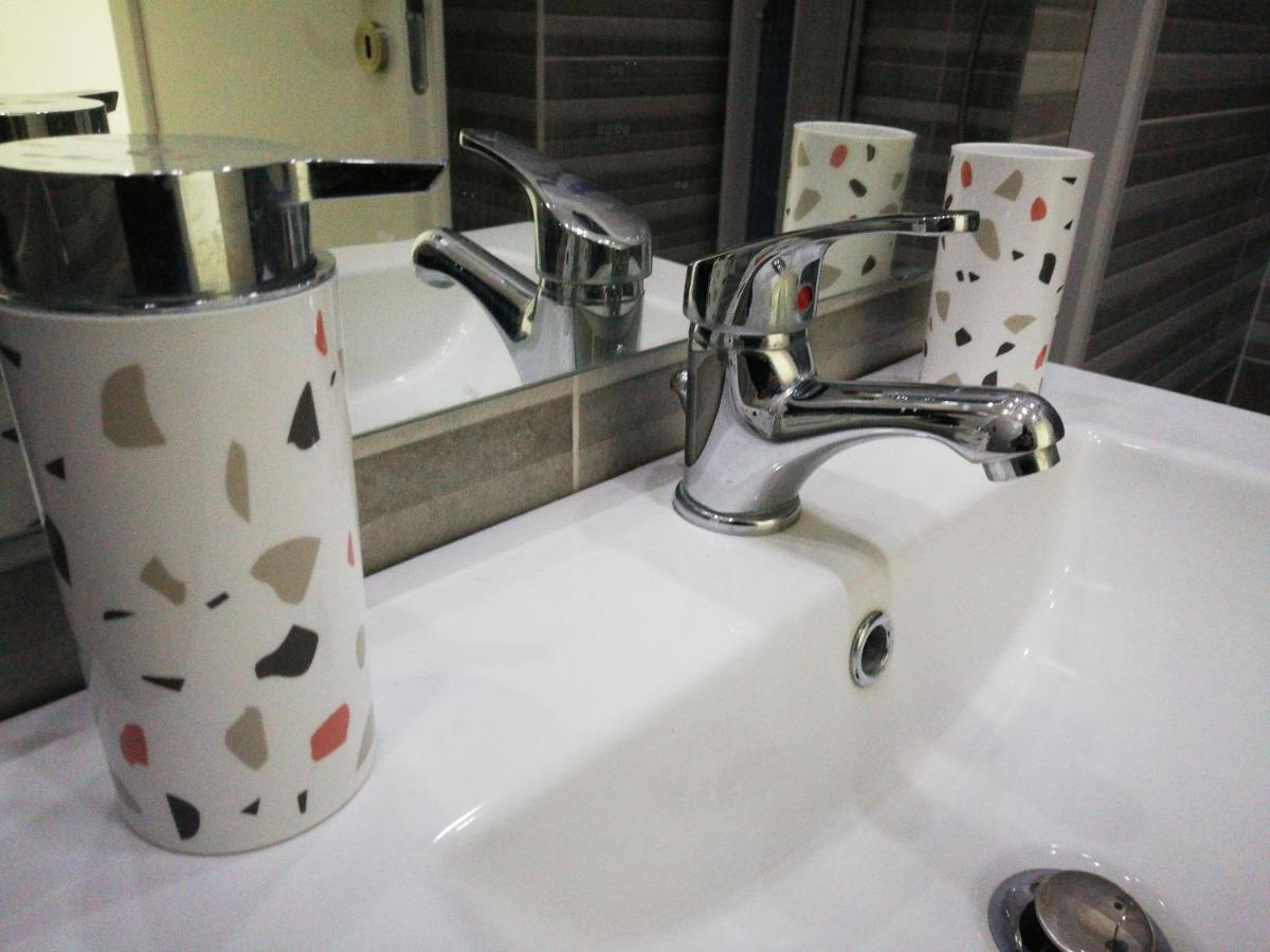 Casetta Soriano - Piazza Dante Napoli Ngoại thất bức ảnh