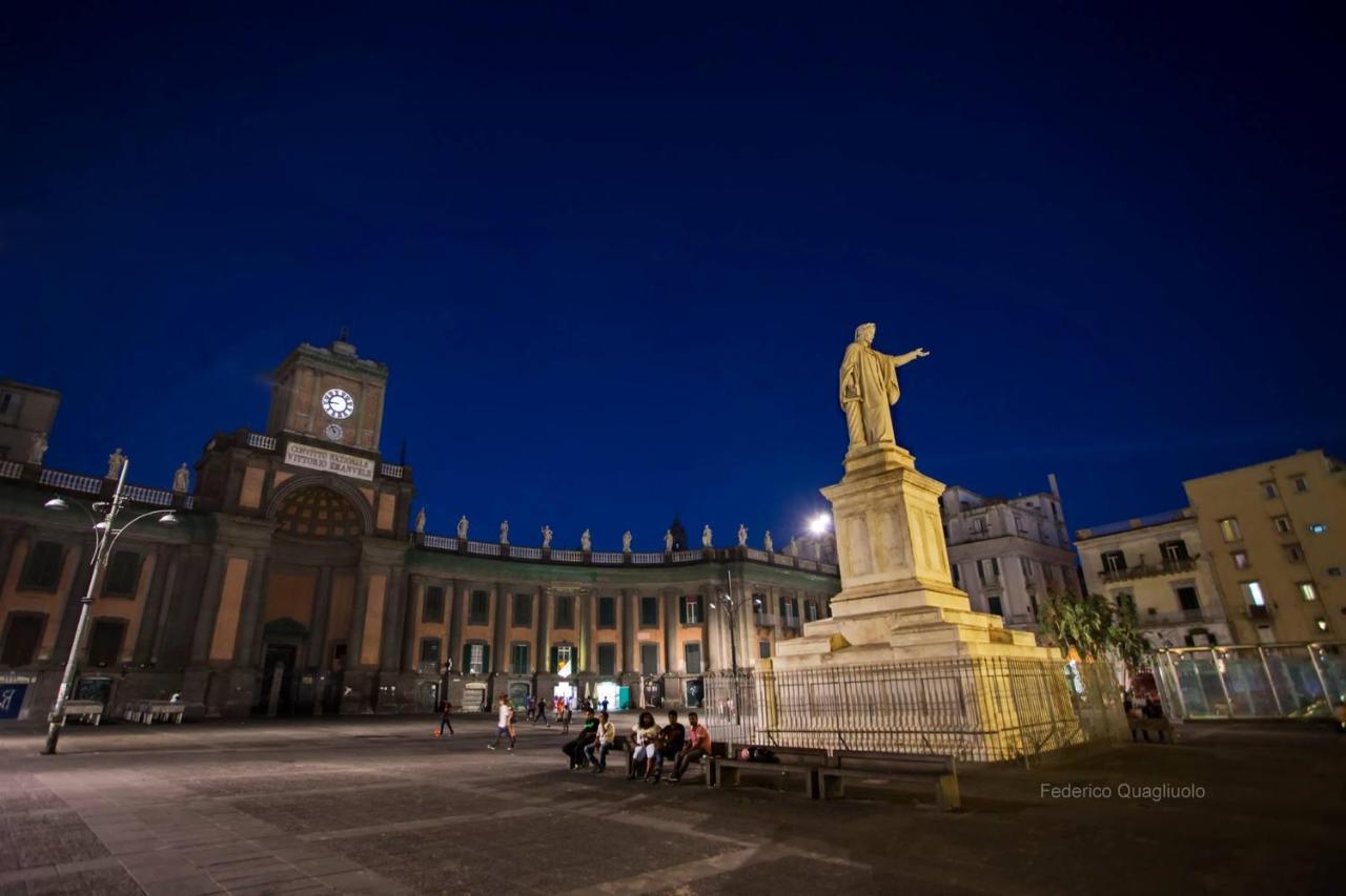 Casetta Soriano - Piazza Dante Napoli Ngoại thất bức ảnh